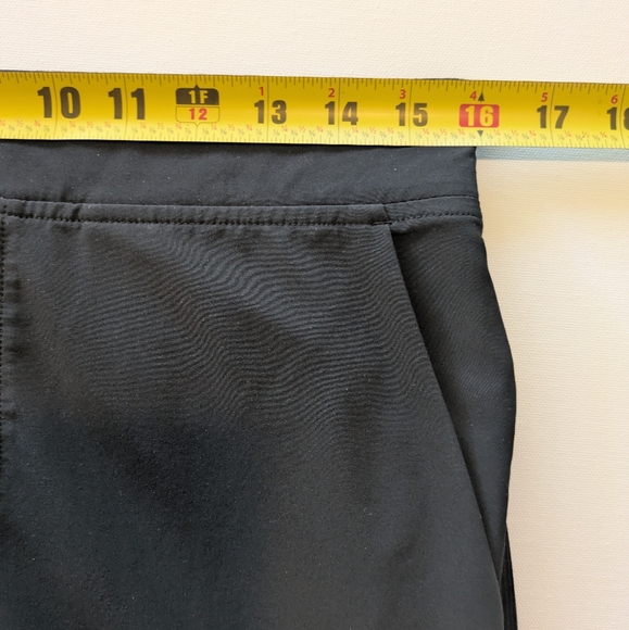 ATHLETA Brooklyn Ankle Pant 6 Black Mid Rise Lightweight Outdoor Summer Hiking - Picture 10 of 13